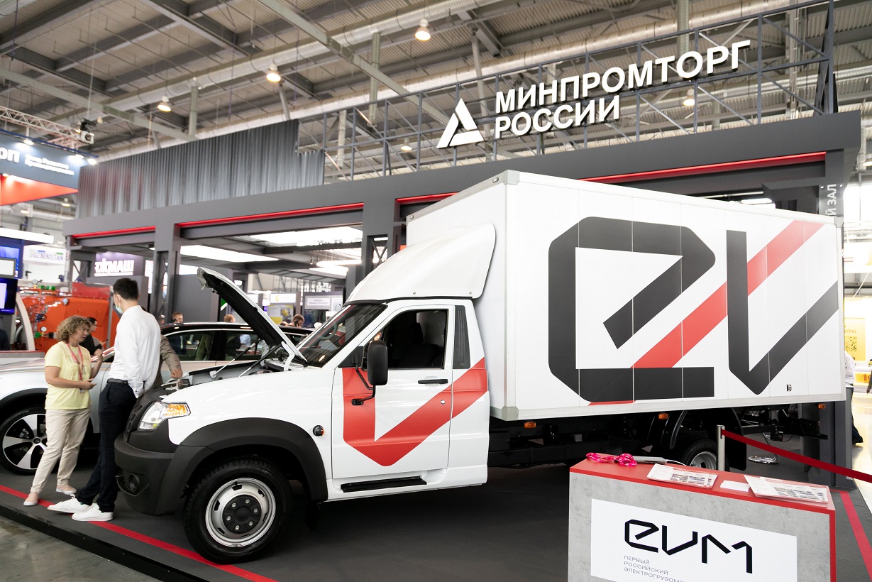 Электрогрузомобиль EVM PRO впервые представлен в Уральском регионе на выставке ИННОПРОМ