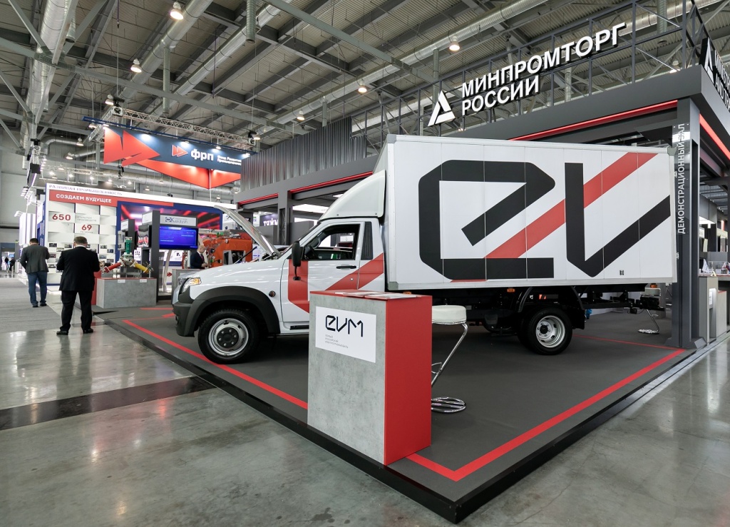 Электрогрузомобиль EVM PRO впервые представлен в Уральском регионе на выставке ИННОПРОМ